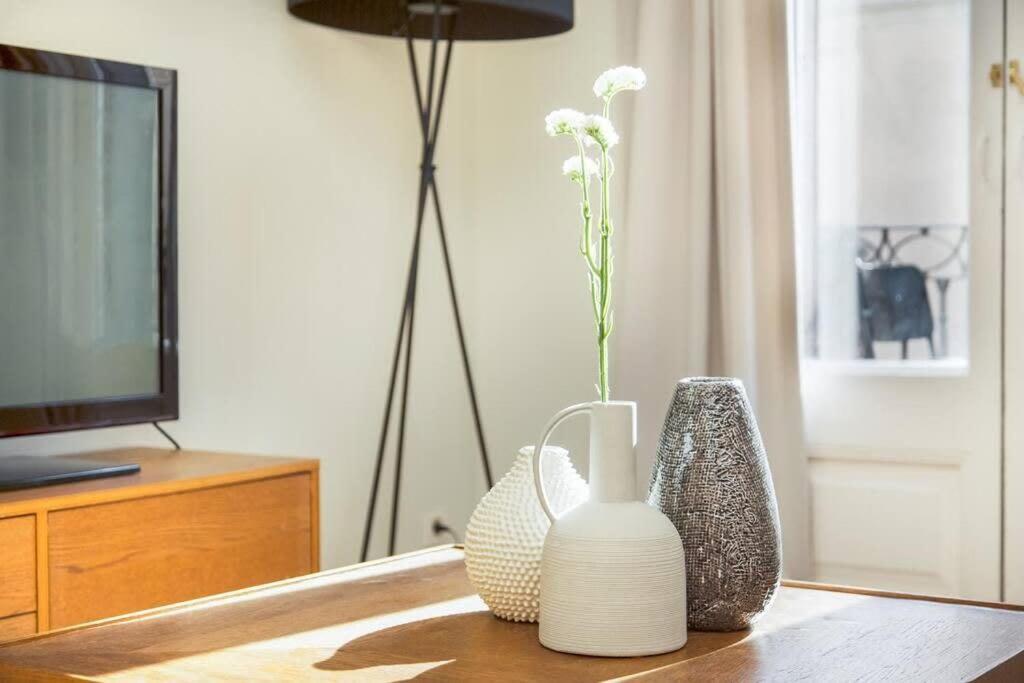 4Bedroom Apart With Balcony In Las Ramblas 3-2 바르셀로나 외부 사진
